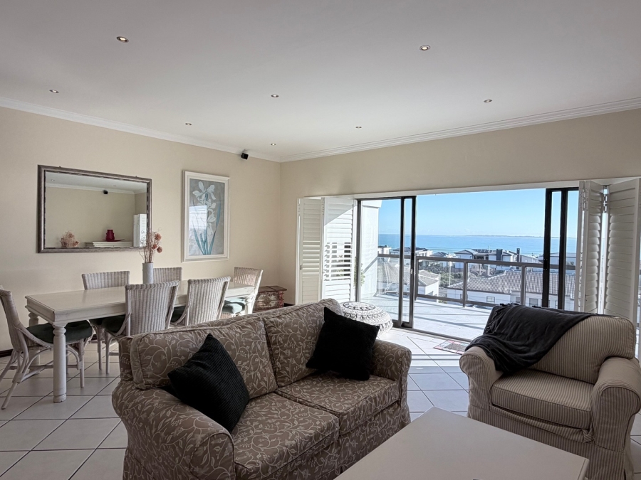 2 Bedroom Property for Sale in Big Bay Western Cape